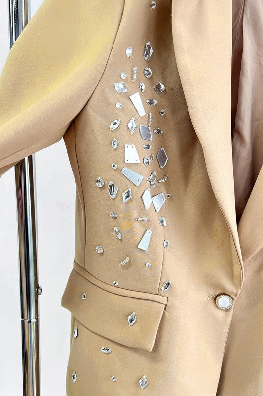 Blazer Con Aplicaciones De Pedrería